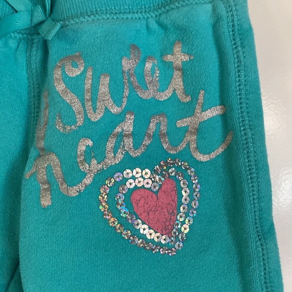 BUNDLE OF  ADORABLE CLOTHES FOR TODDLER GURL SIZE 3 . - Picture 5 of 16